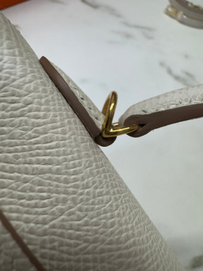 HERMES Mini Kelly II 奶昔白金扣 Epsom Craie GHW