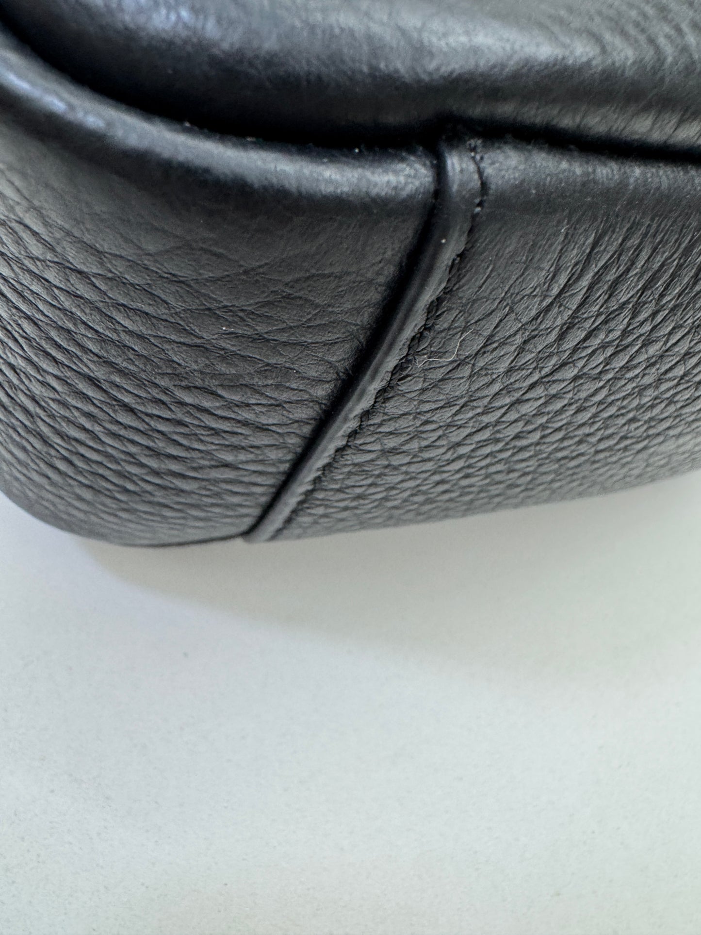 YSL LE 5 A 7 Hobo Baby