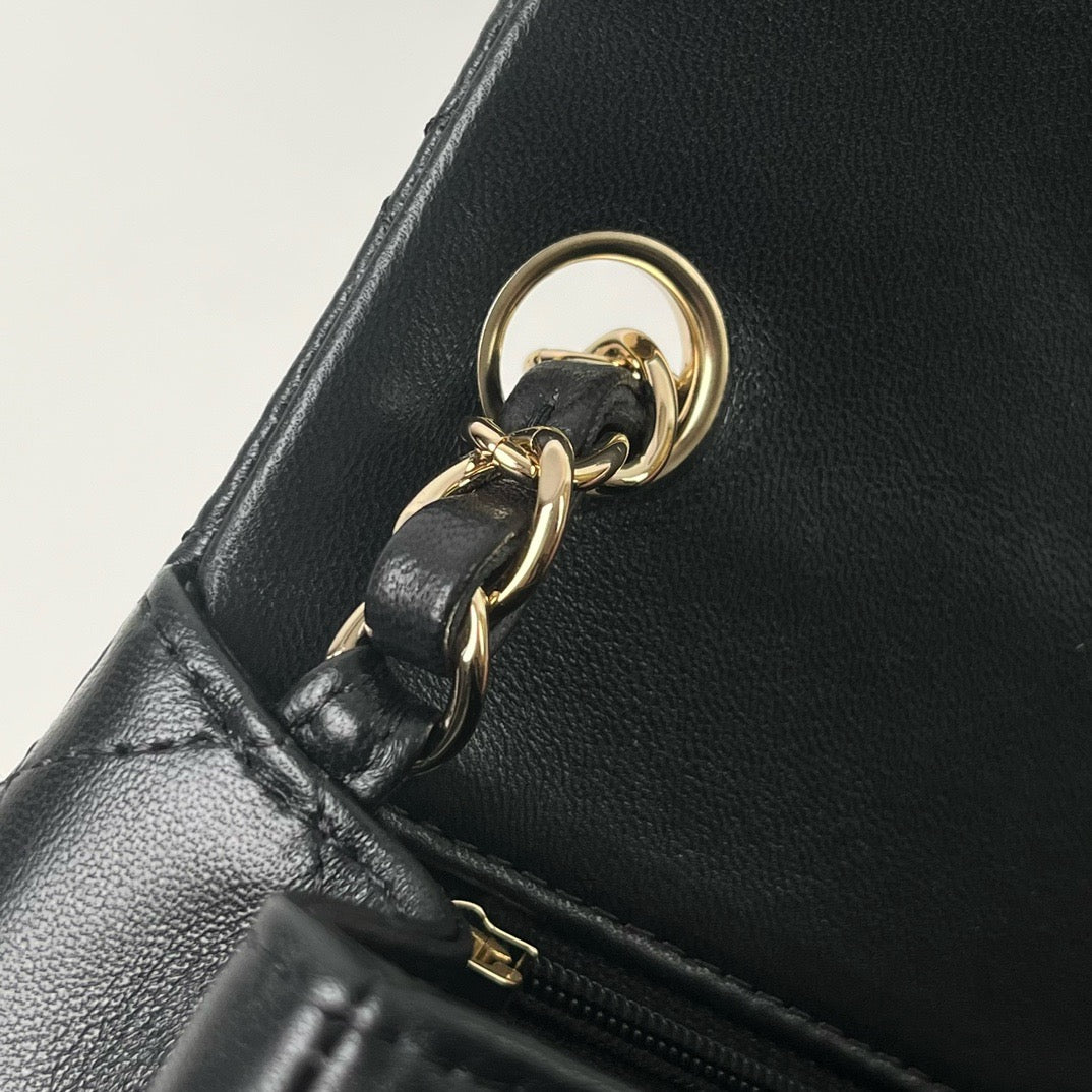 CHANEL CF17 方胖子 黑金羊皮 mini square