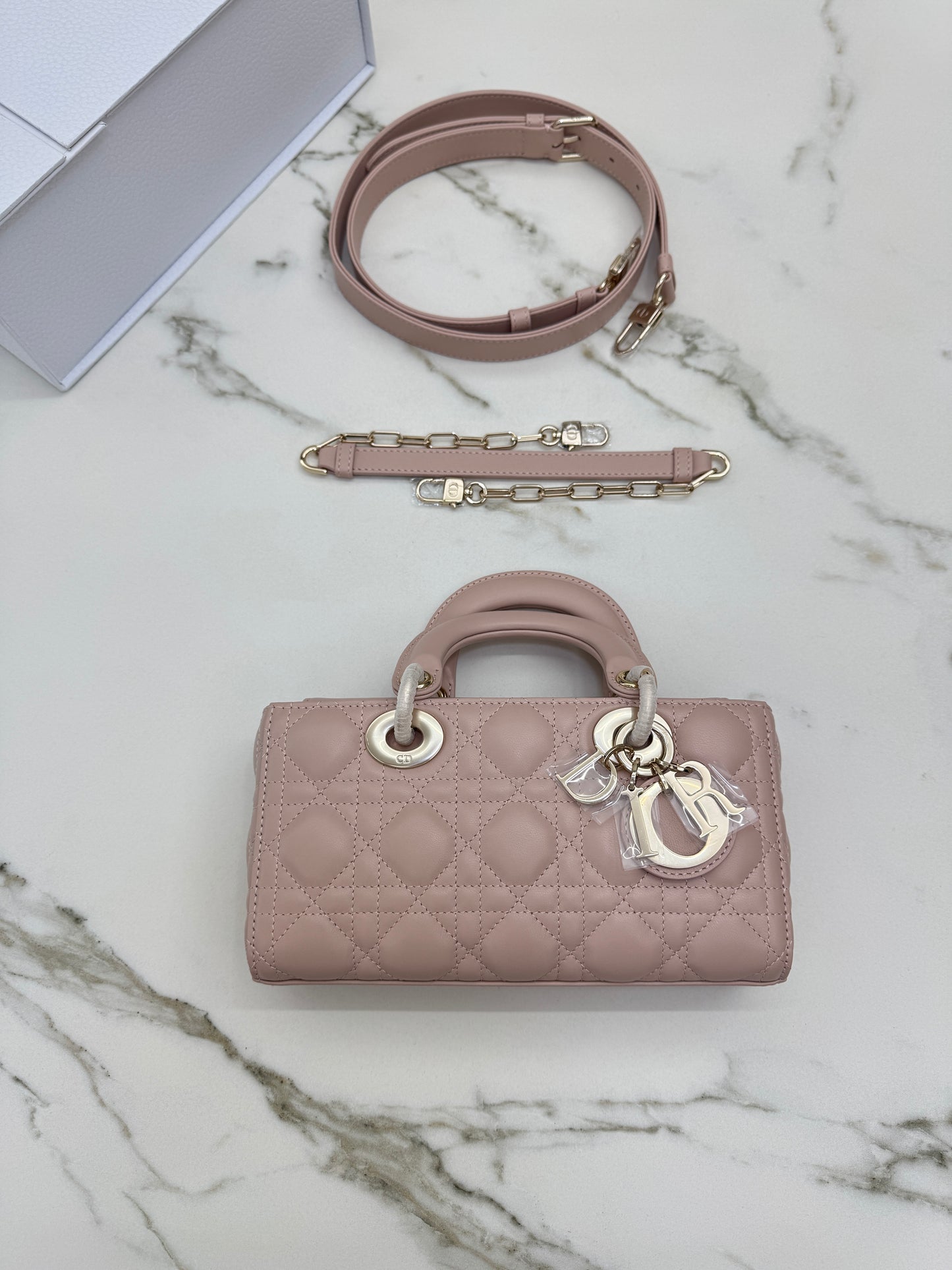 DIOR D-joy Small 胭脂粉 Powder Pink