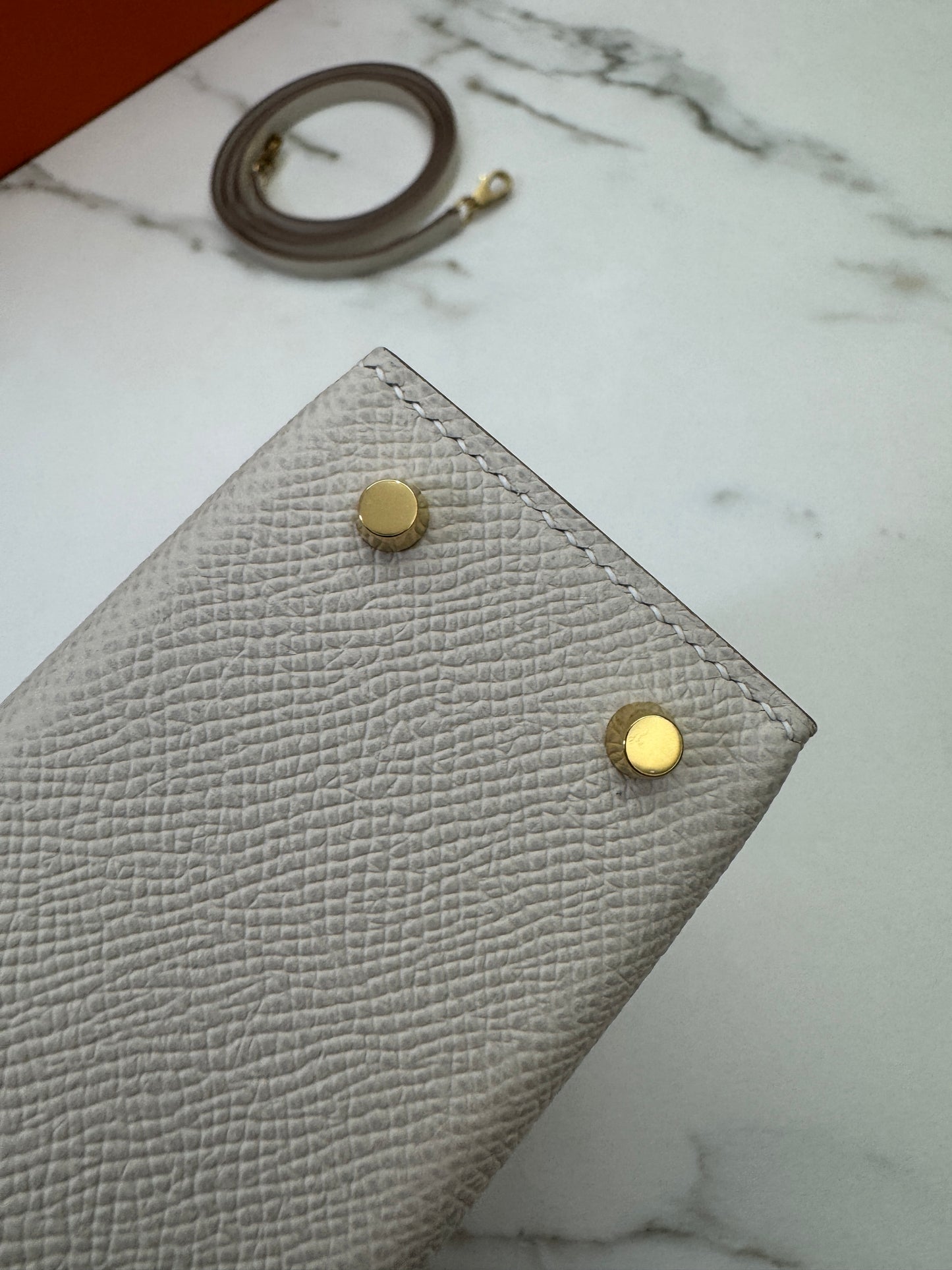 HERMES Mini Kelly II 奶昔白金扣 Epsom GHW