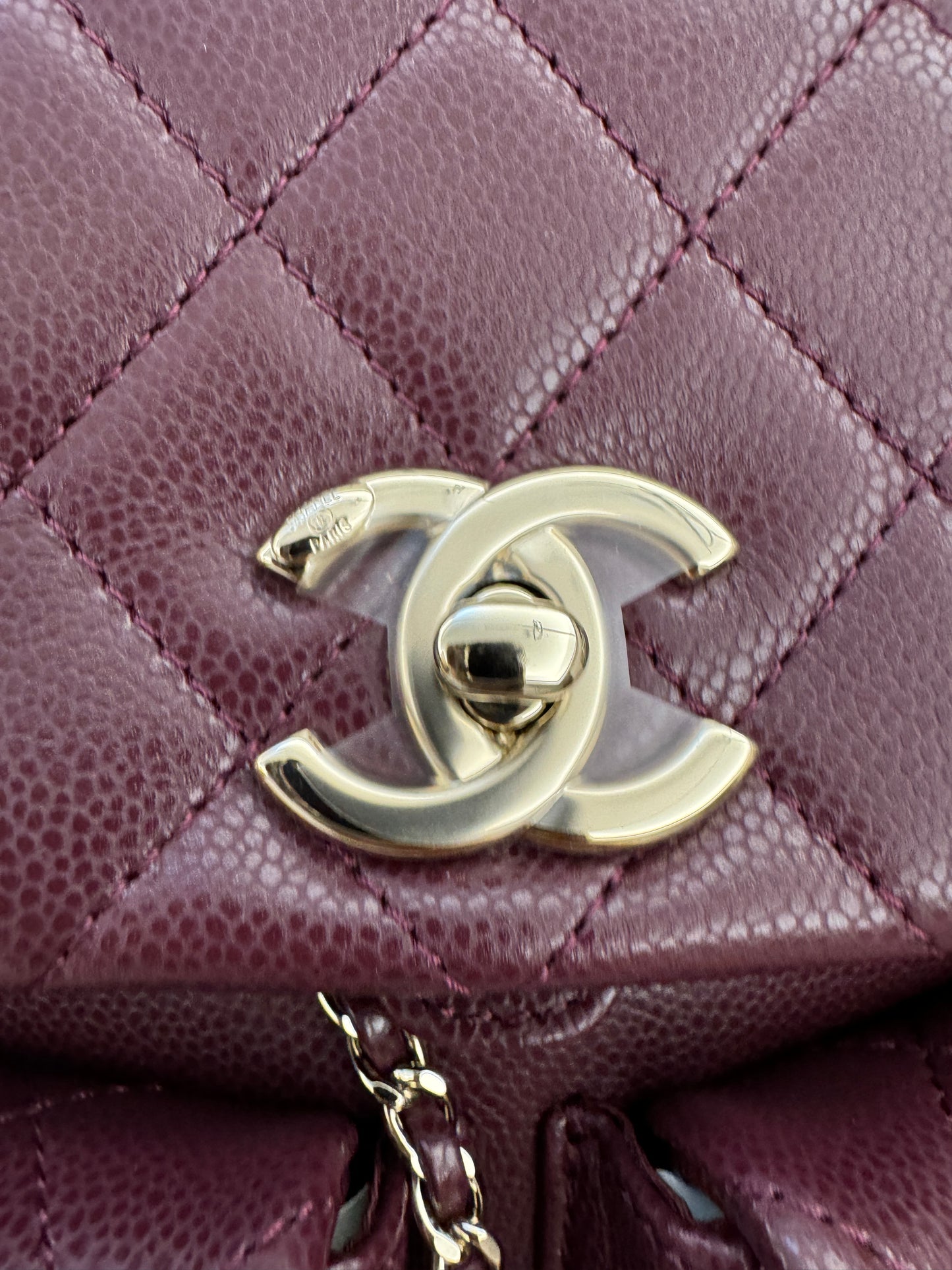 CHANEL 24A Duma 中號 酒紅色 Backpack