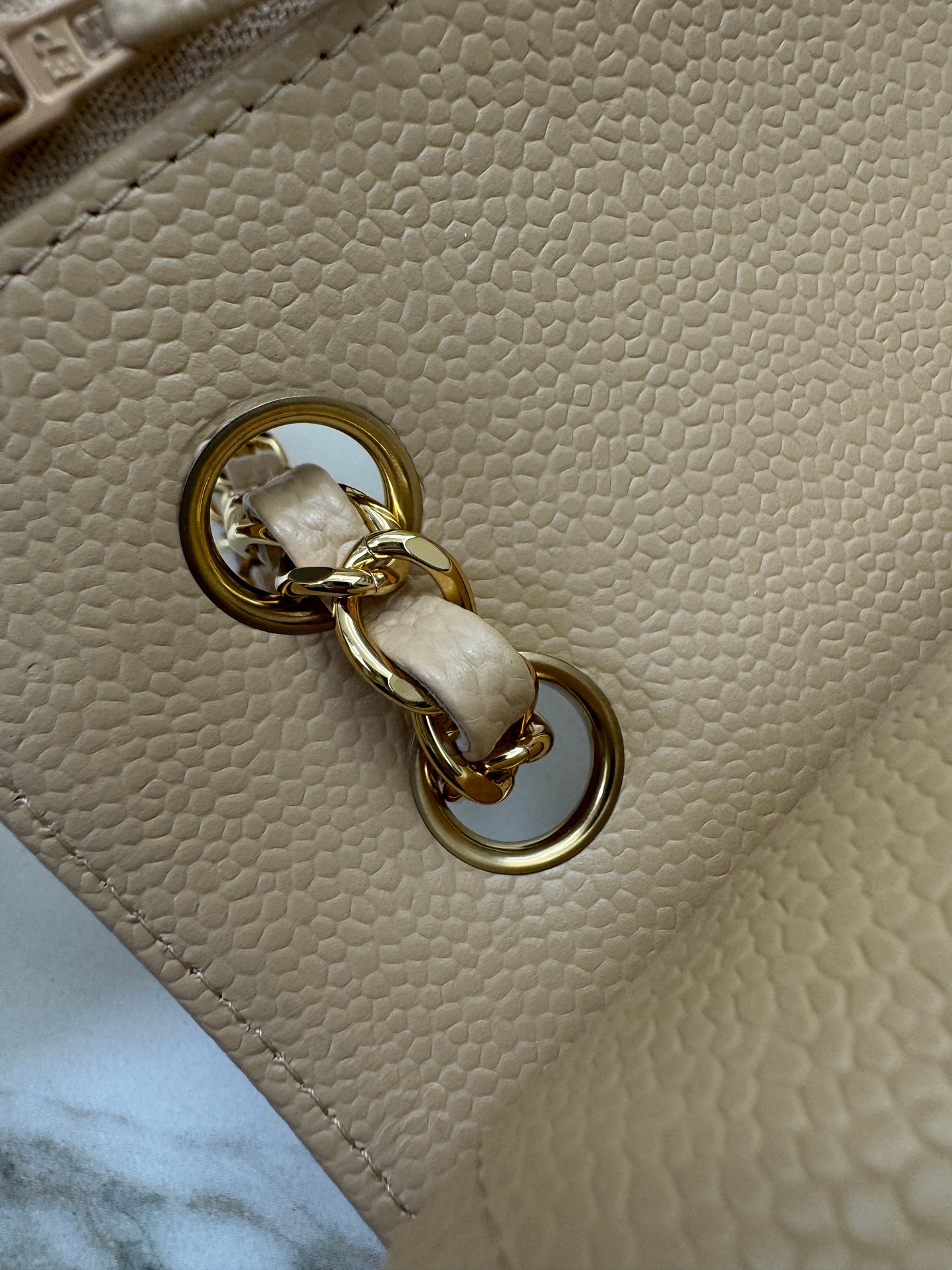 CHANEL CF23 Small 米杏色牛皮金扣 Beige Caviar Calfskin GHW