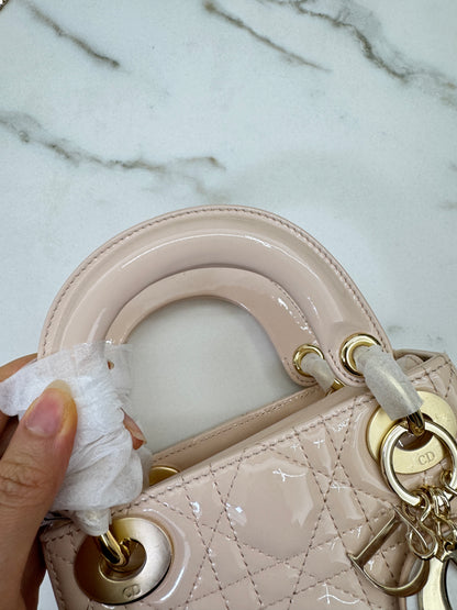 DIOR Mini Lady Dior Powder Beige 漆皮胭脂米 Shiny Calfskin