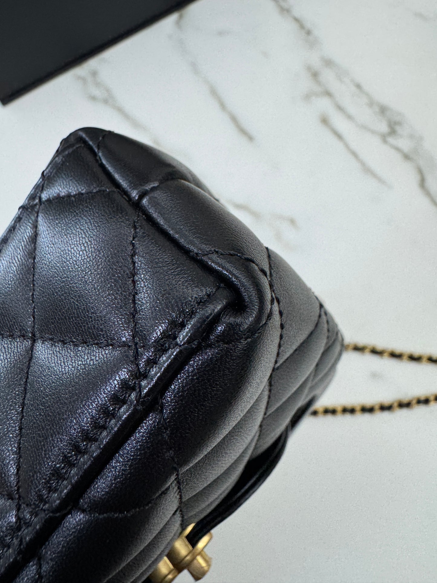 CHANEL Kelly 小羊皮 Lambskin