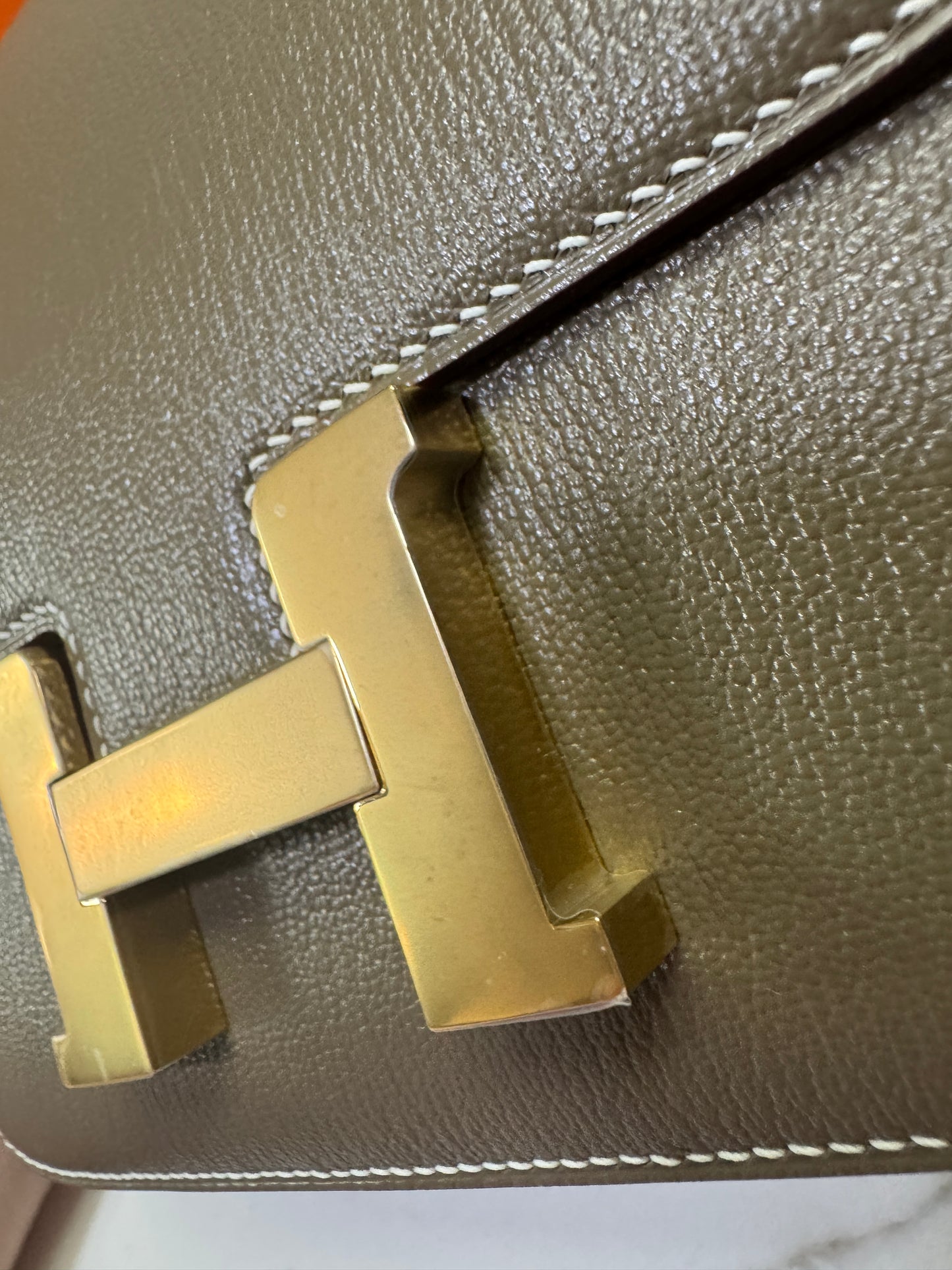 HERMES Mini Constance 大象灰山羊皮 金扣 Etoupe GHW