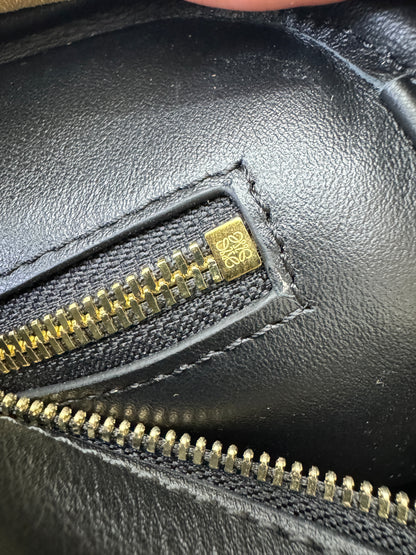 LOEWE Amazona 28 黑色