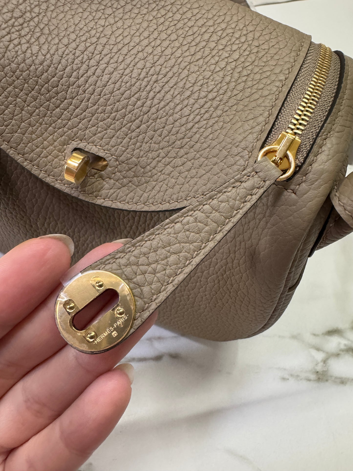 HERMES Mini Lindy II 馬爾淺米 金扣 TC