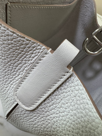 HERMES In The Loop 豬鼻菜籃子 M4奶灰色銀扣 Gris Pale PHW