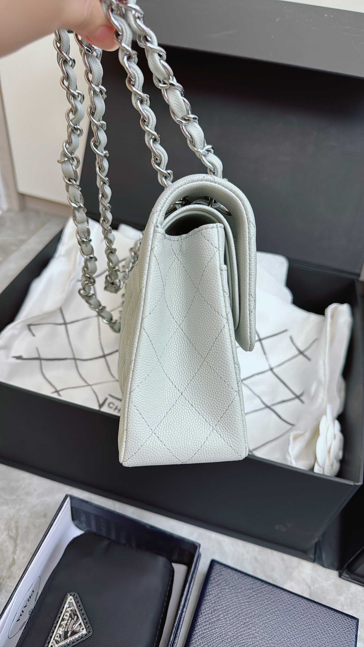 CHANEL CF23 淺灰藍色 魚子醬牛皮 銀扣
