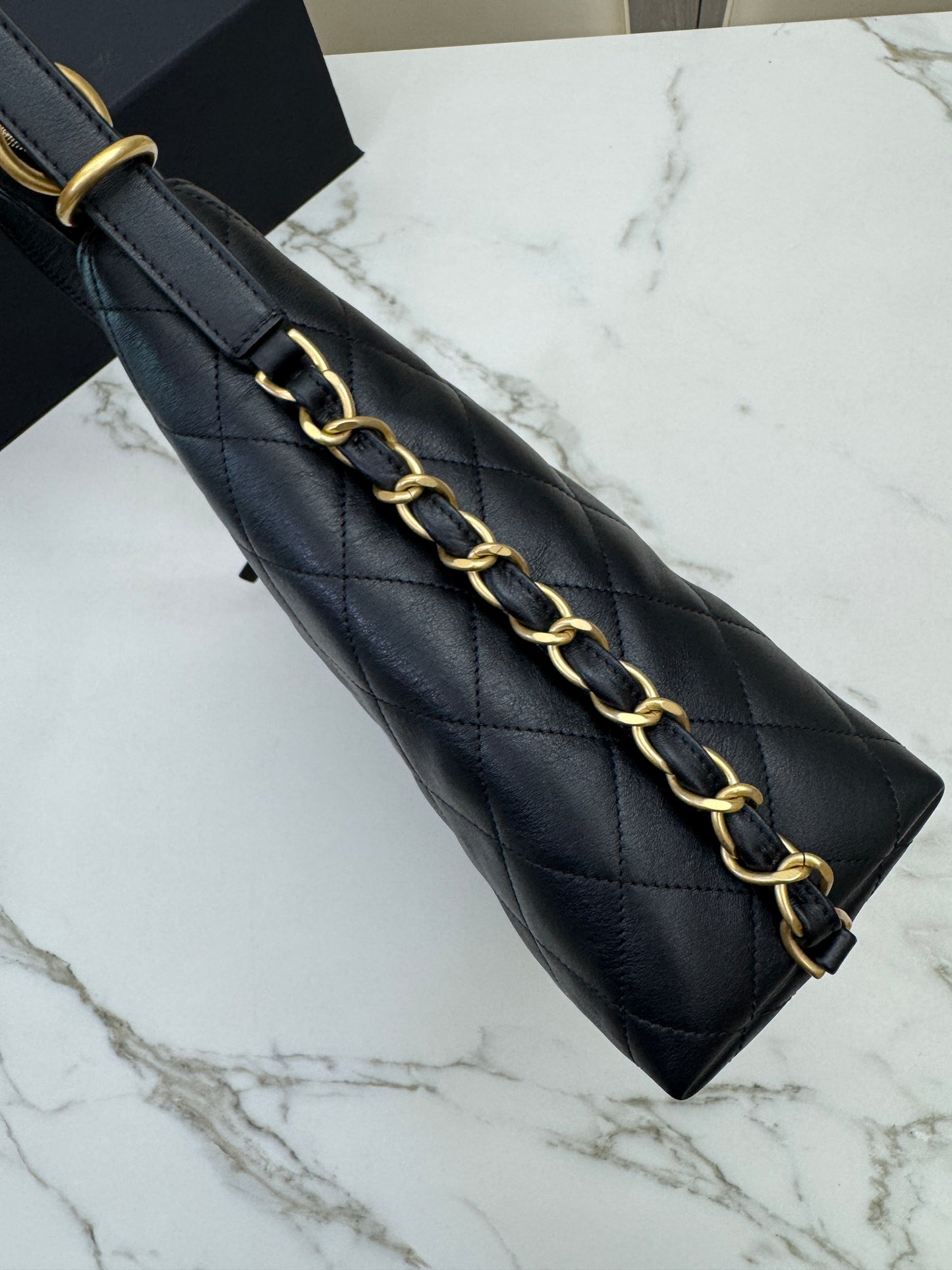 CHANEL 25S 兩用Hobo雙肩包 Medium