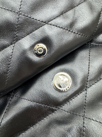CHANEL 22Bag 黑銀 Small
