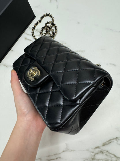 CHANEL CF20 羊皮 黑色淡金扣