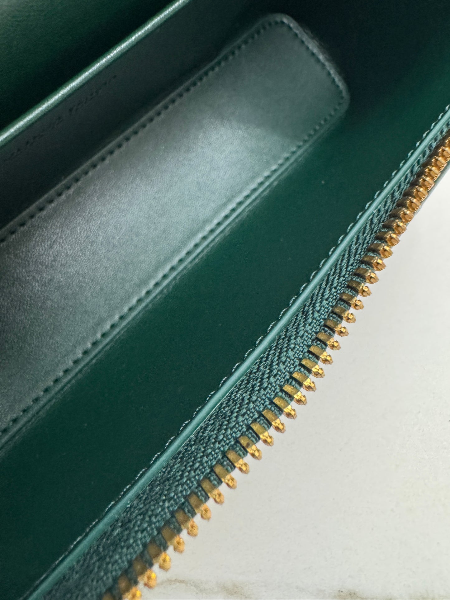 BV Bang Bang 祖母綠 Emerald Green