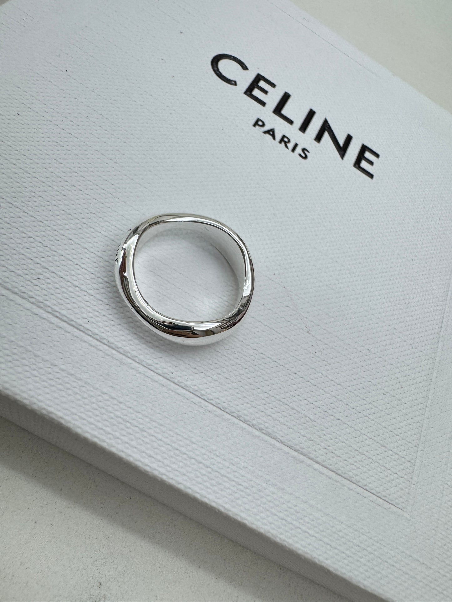 CELINE 銀色波浪戒指