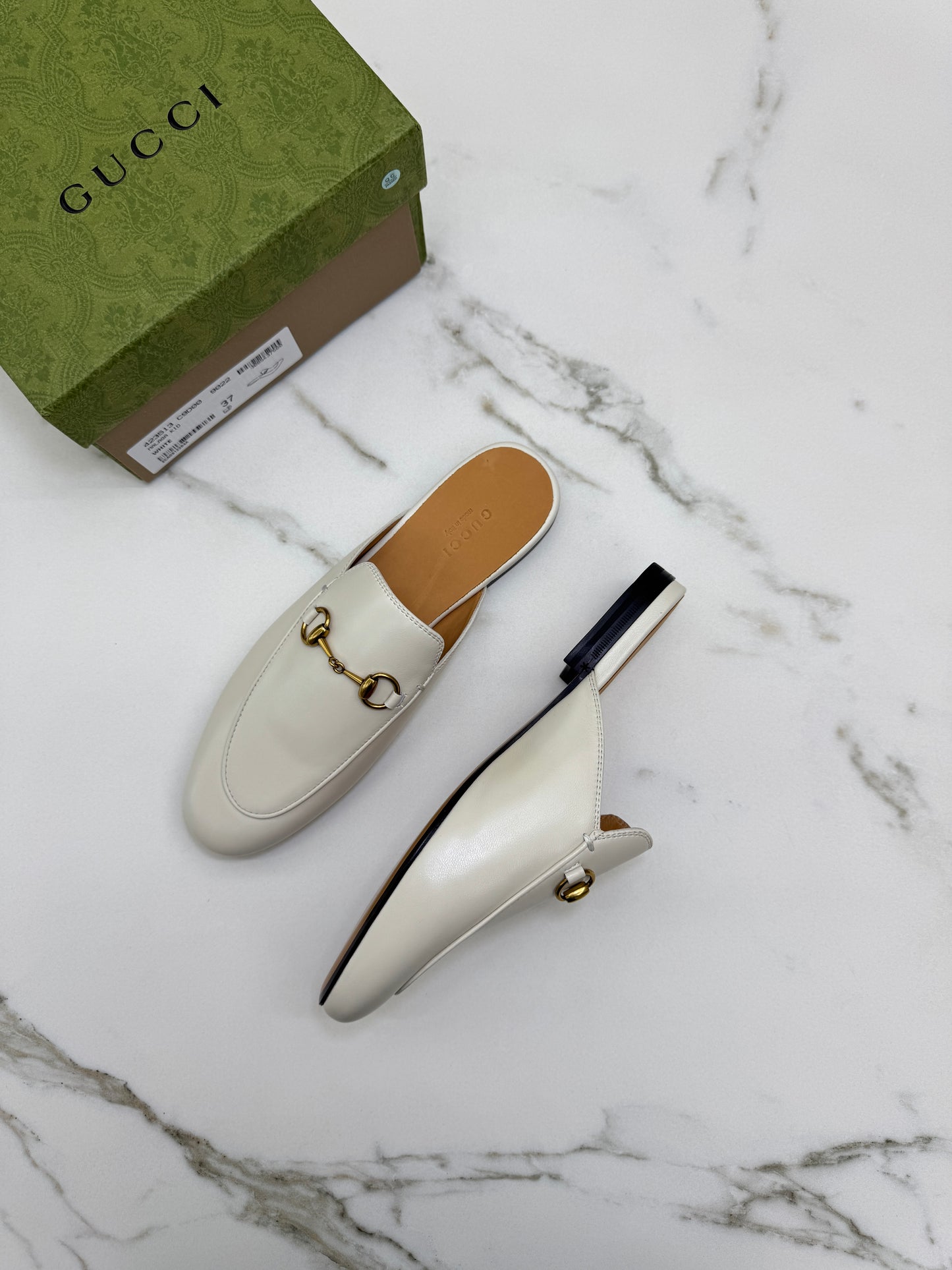 GUCCI 奶白色半拖