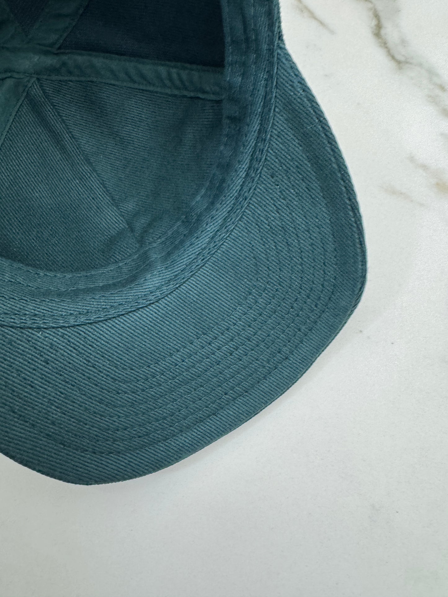 MIU MIU 軟頂鴨舌帽