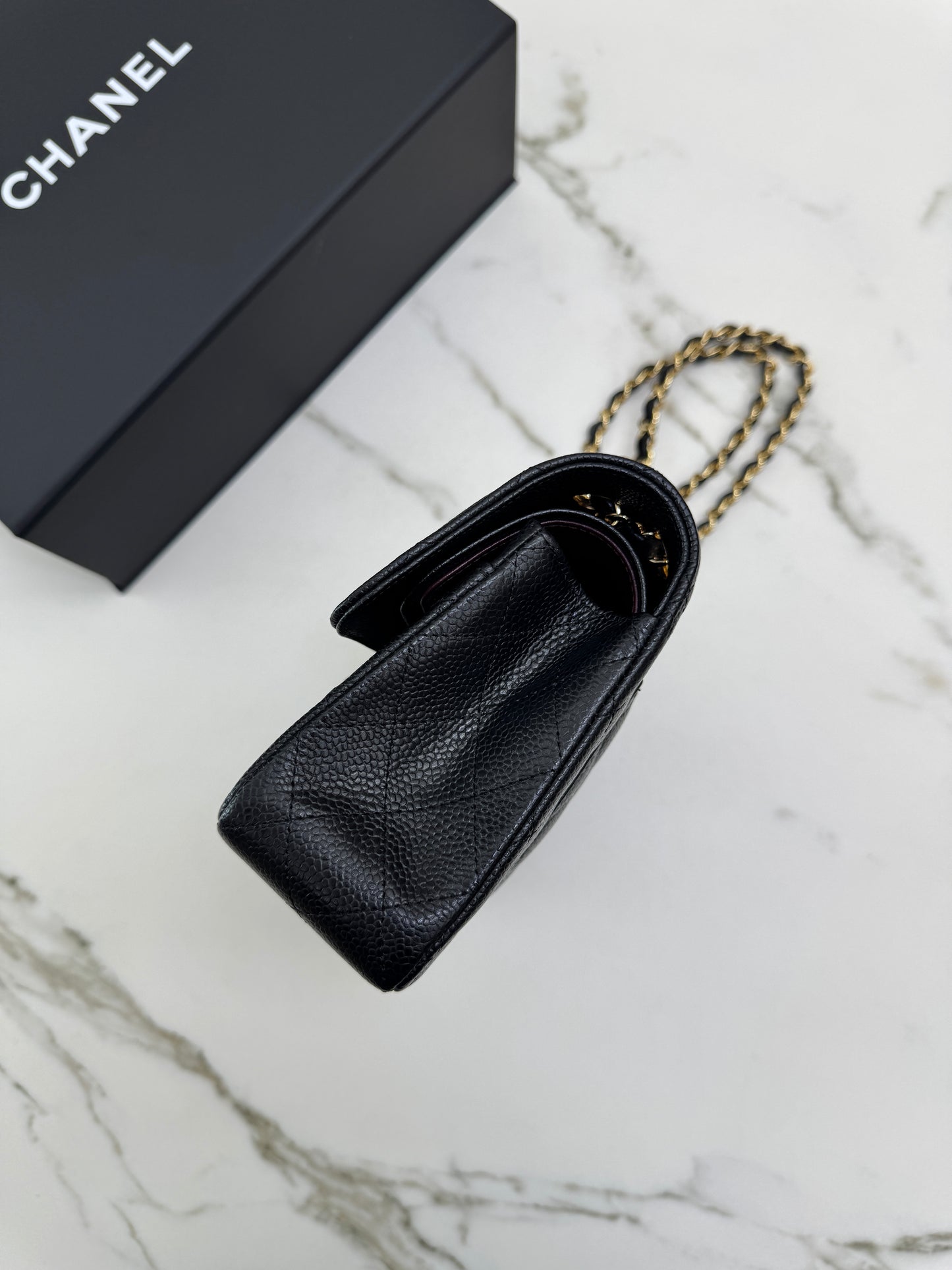 CHANEL CF23 黑金牛 CF Small