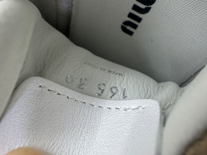 MIU MIU X NB 530 卡其淺棕色運動鞋