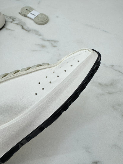 CHANEL 25C 全皮超軟運動鞋