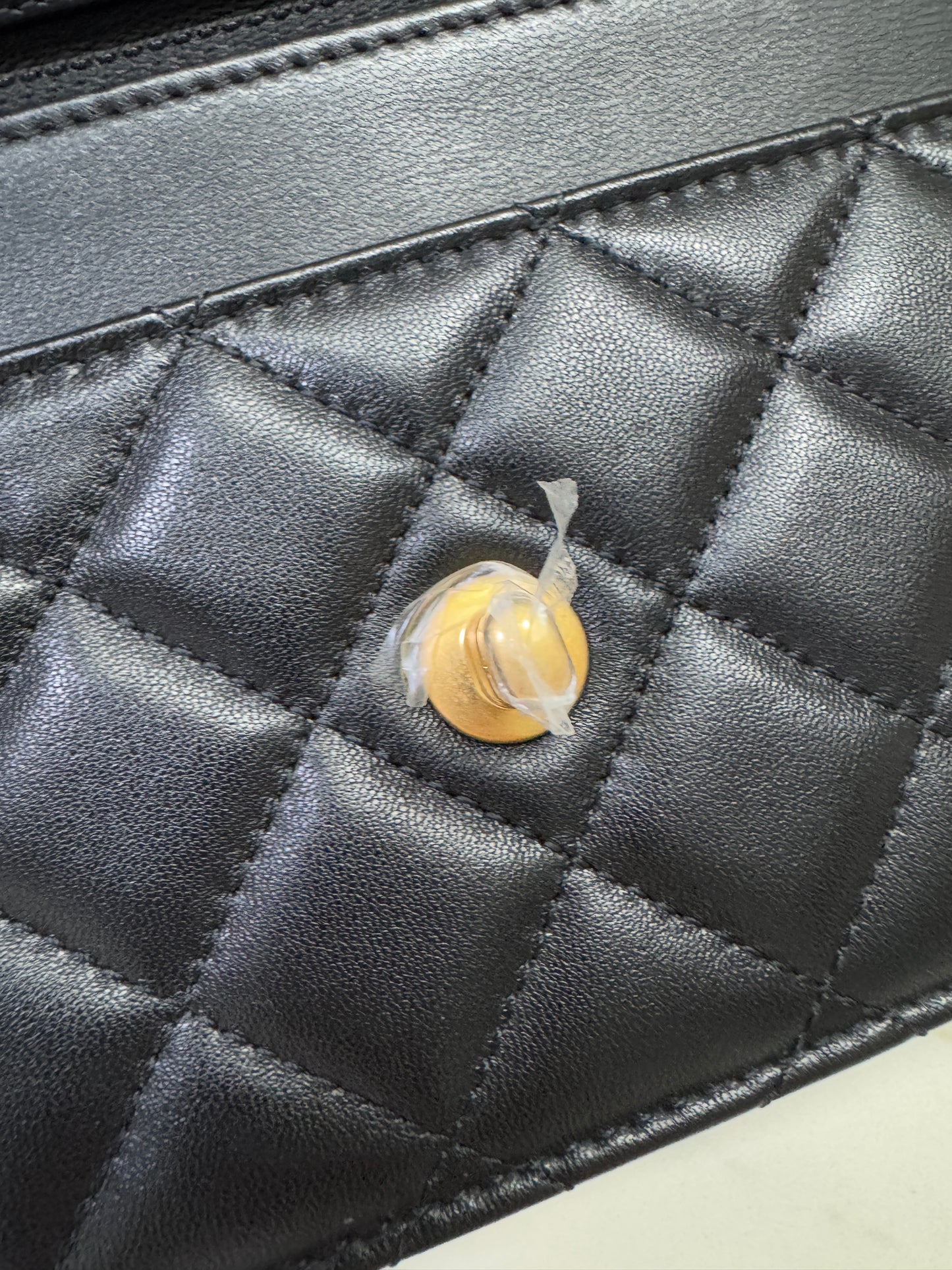 CHANEL 金球woc