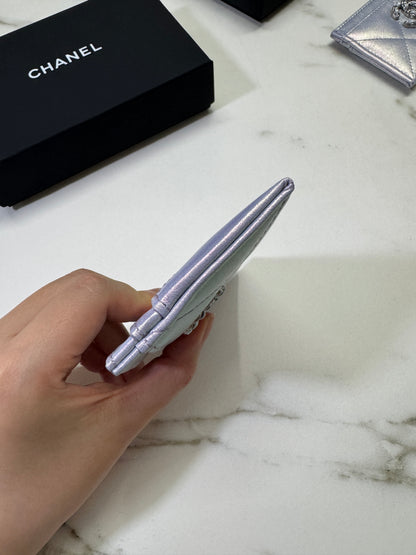 CHANEL 19卡包 22P人魚姬幻彩紫