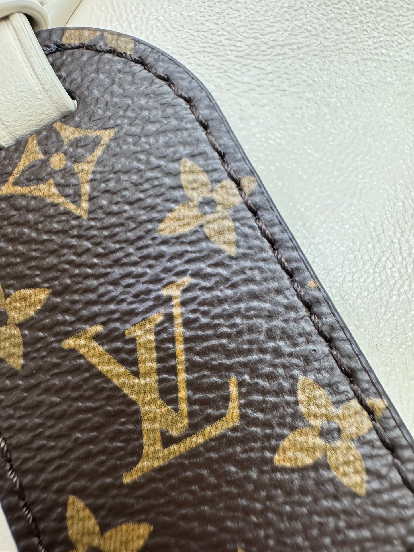LV Speedy Cargo Vibe 白色油臘皮