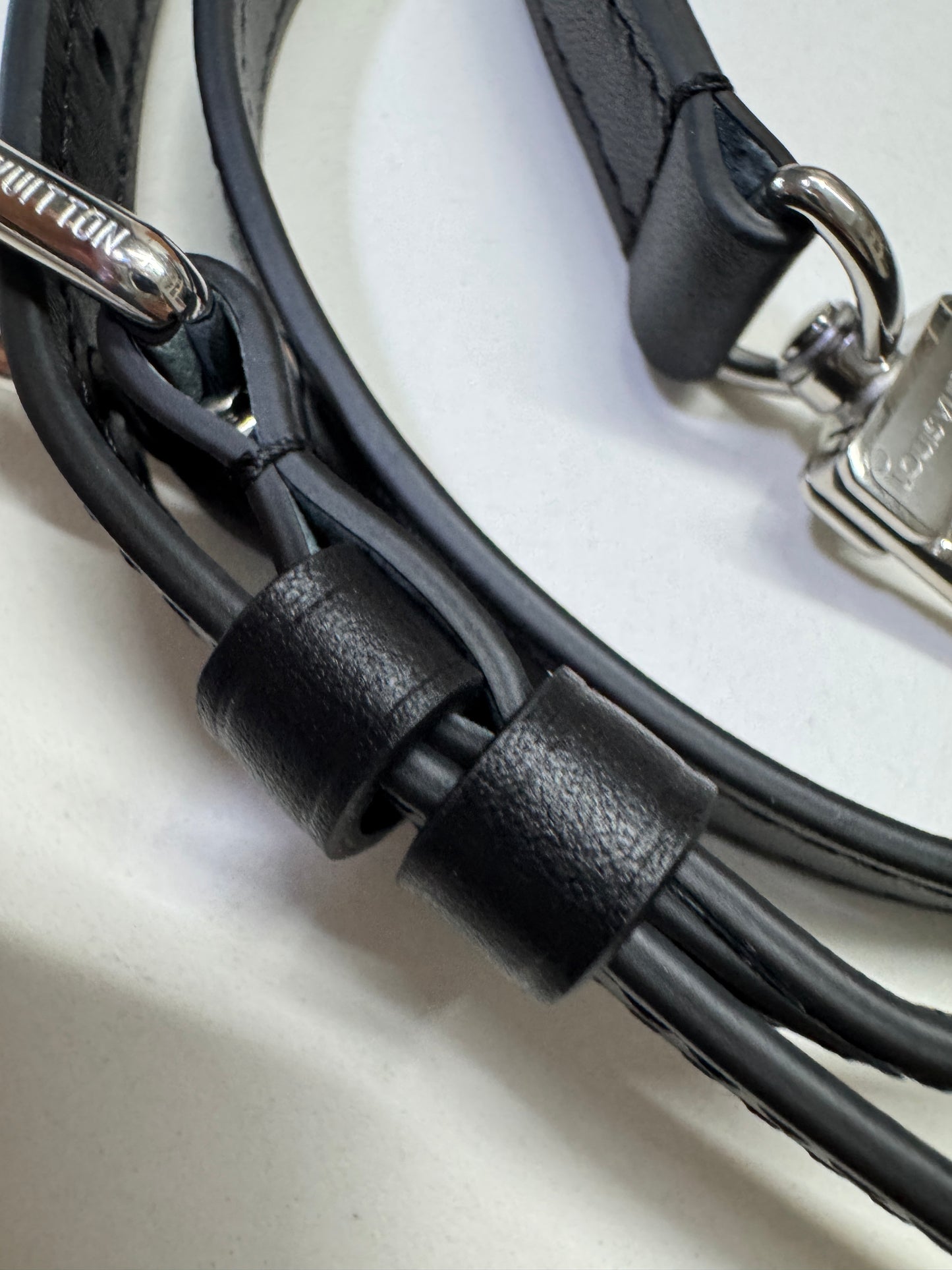 LV Side Trunk MM 黑色皮款