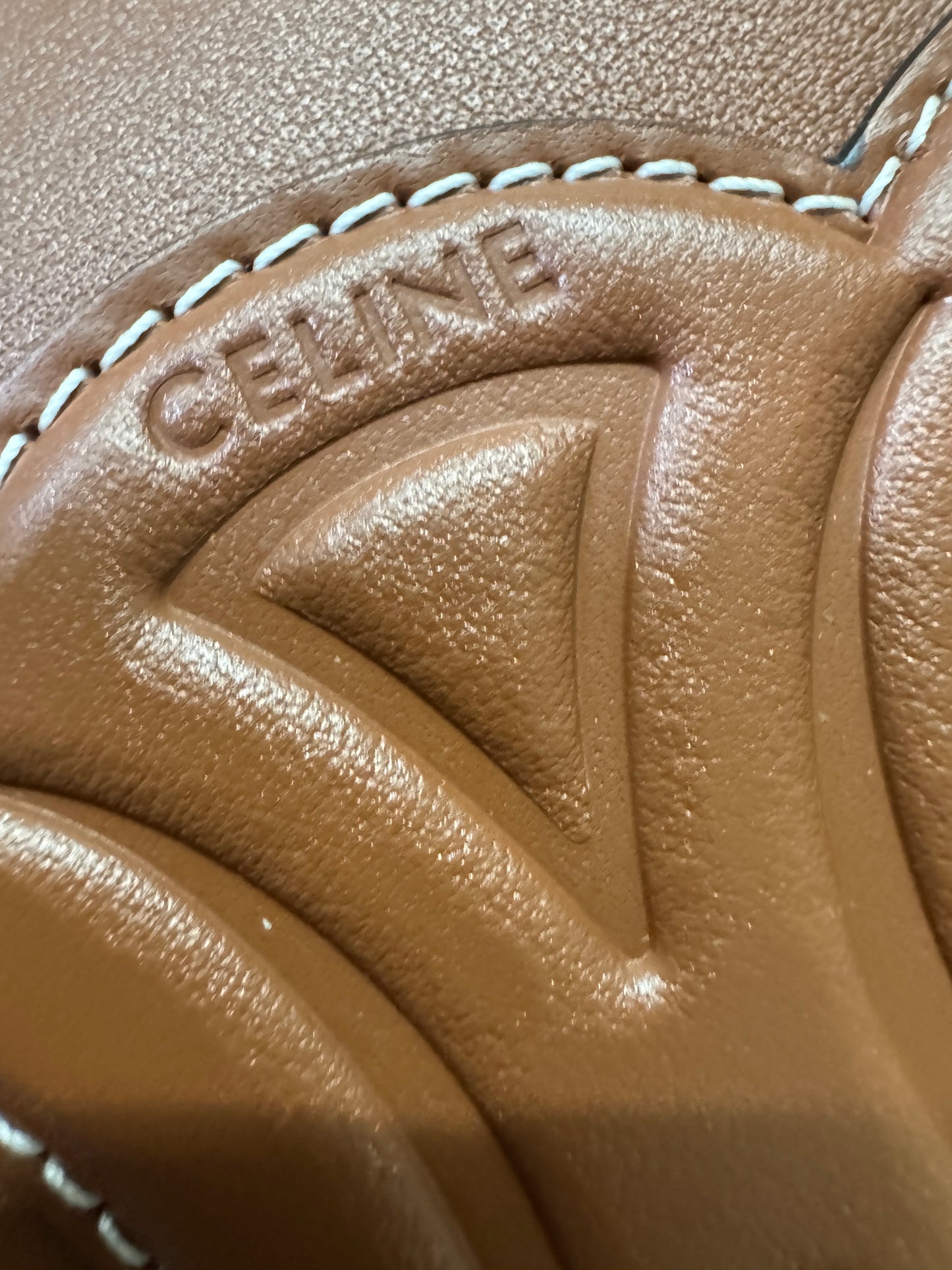 CELINE Triomphe Boston 棕色