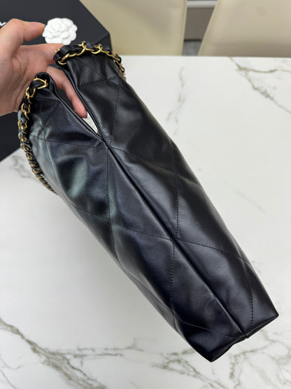 CHANEL 22Bag Medium 黑金