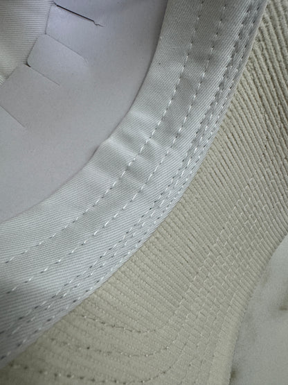 CELINE 凱旋門鴨舌帽 燈芯絨白色