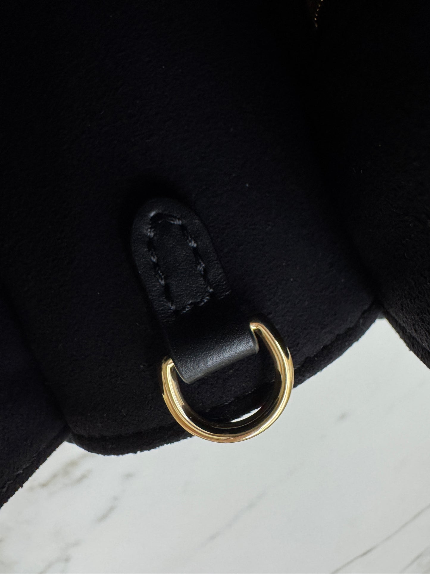 LV Onthego PM 黑色全皮