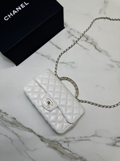 CHANEL 23A水鑽手柄 Mini CF Handle 白色