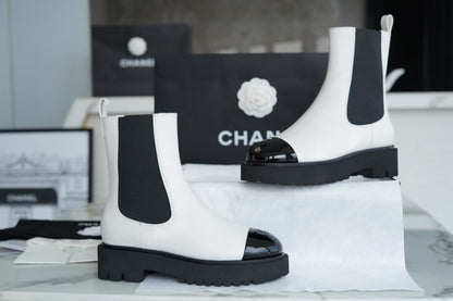 CHANEL 厚底切爾西 Chelsea Boots￼黑白拼色 22c