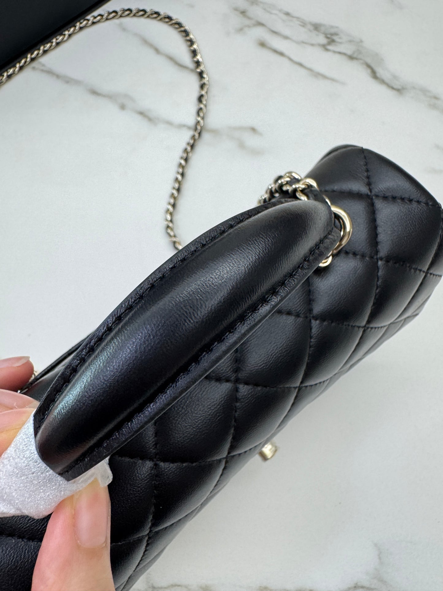 CHANEL Mini CF Handle 黑色羊皮淺金扣 Black Lambskin with GHE