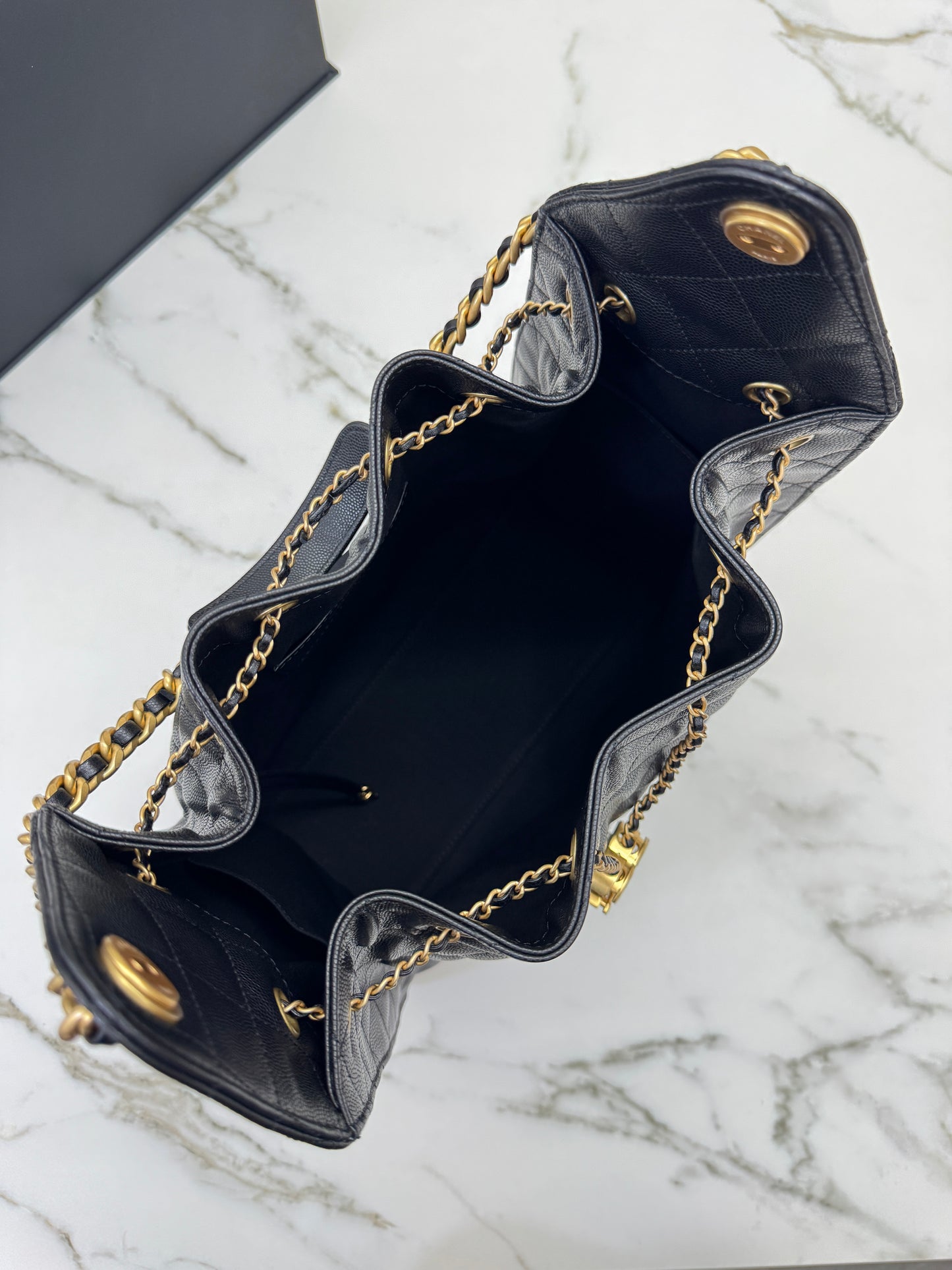 CHANEL 25Bag Medium 黑色荔枝皮