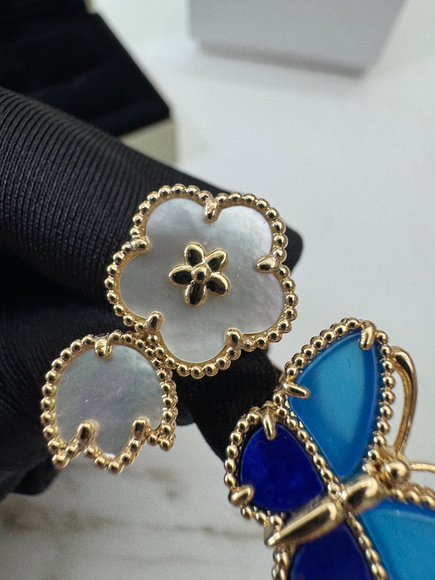 VCA Lucky Spring Ring 蝴蝶指間戒
