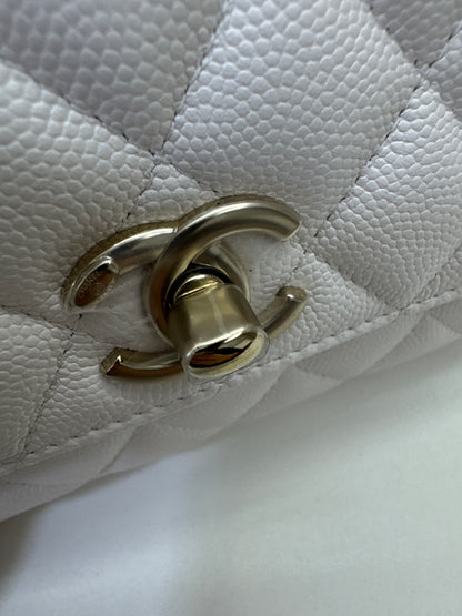 CHANEL Coco Handle Nano 白色