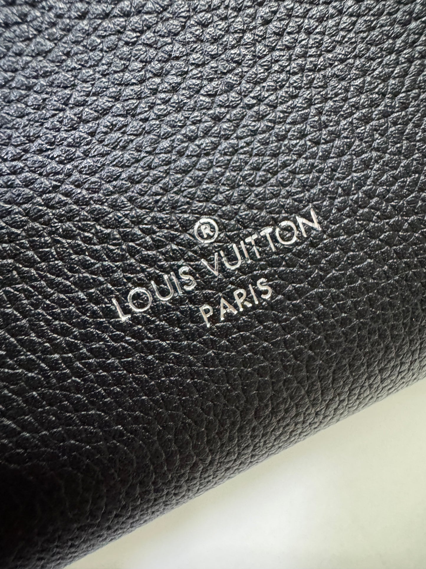LV Side Trunk MM 黑色皮款