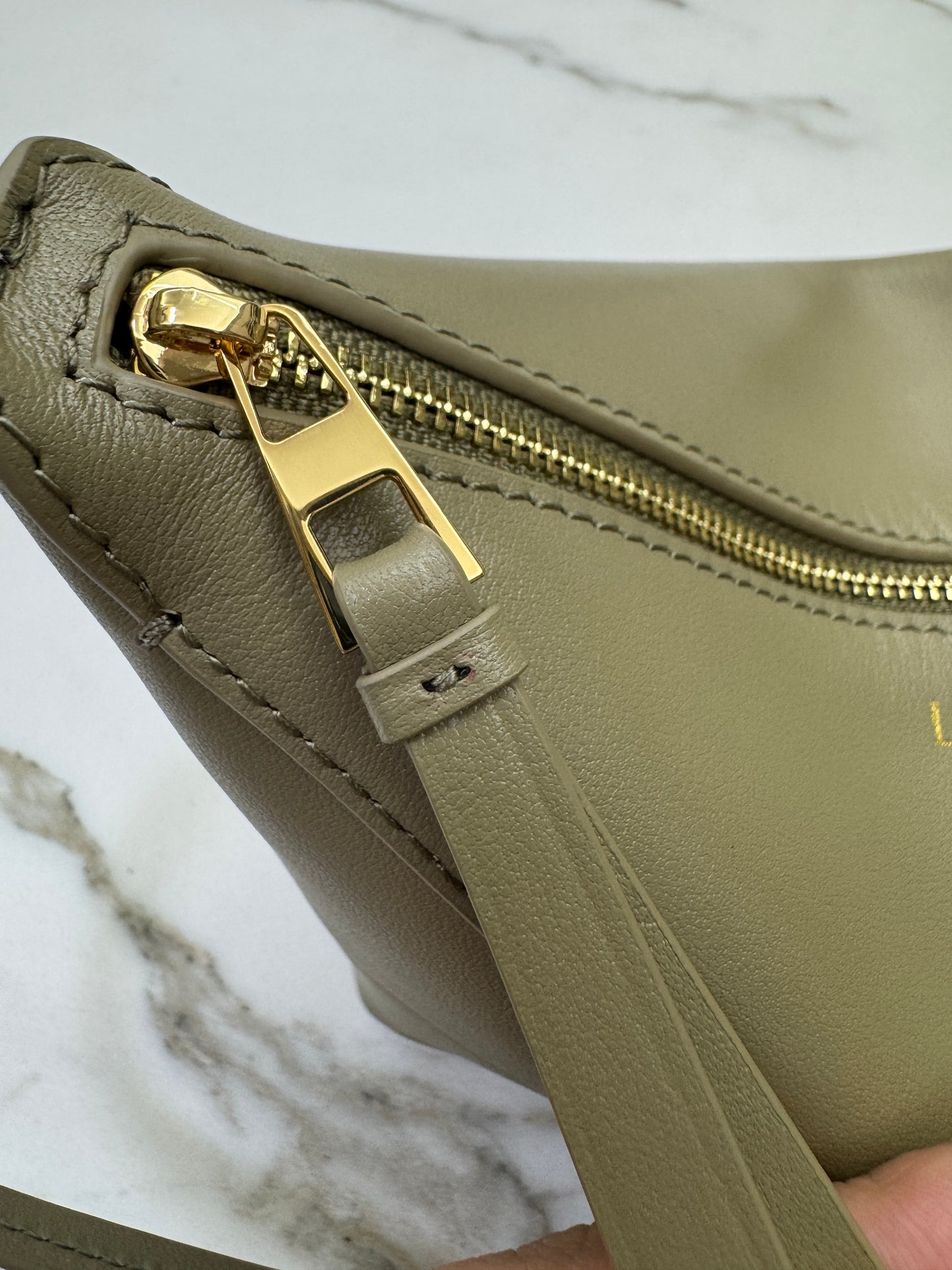 LOEWE Puzzle Fold Pouch Clay Green