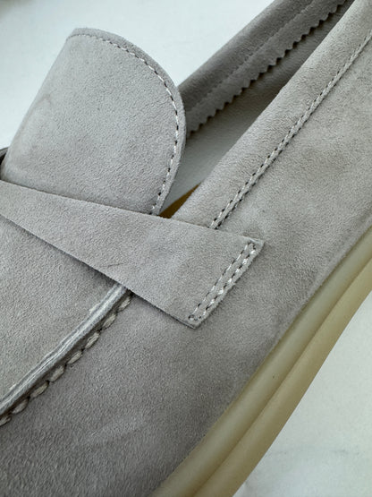 LORO PIANA Summer Walk Loafer 珍珠灰