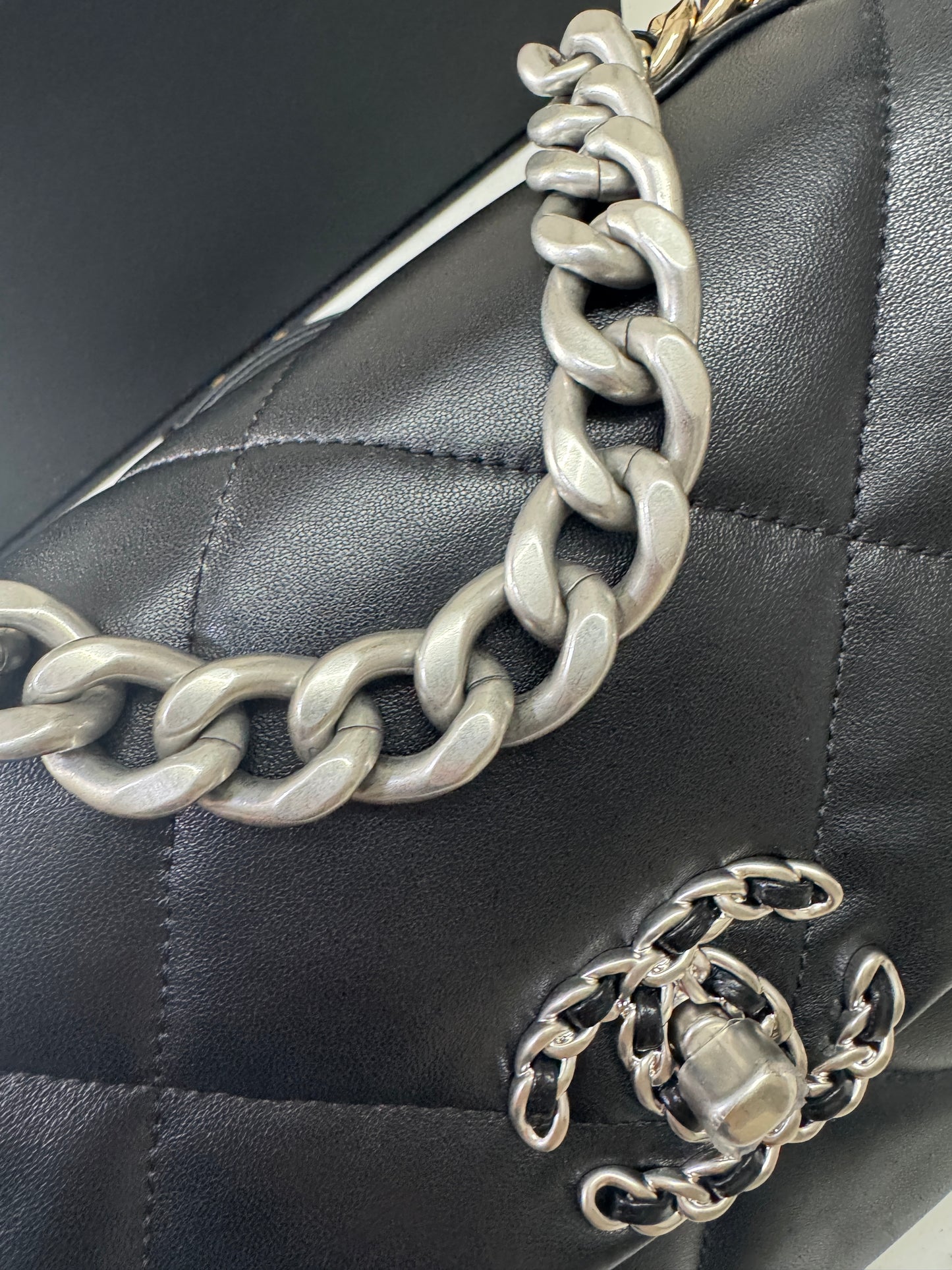CHANEL 19Bag 黑銀 Small