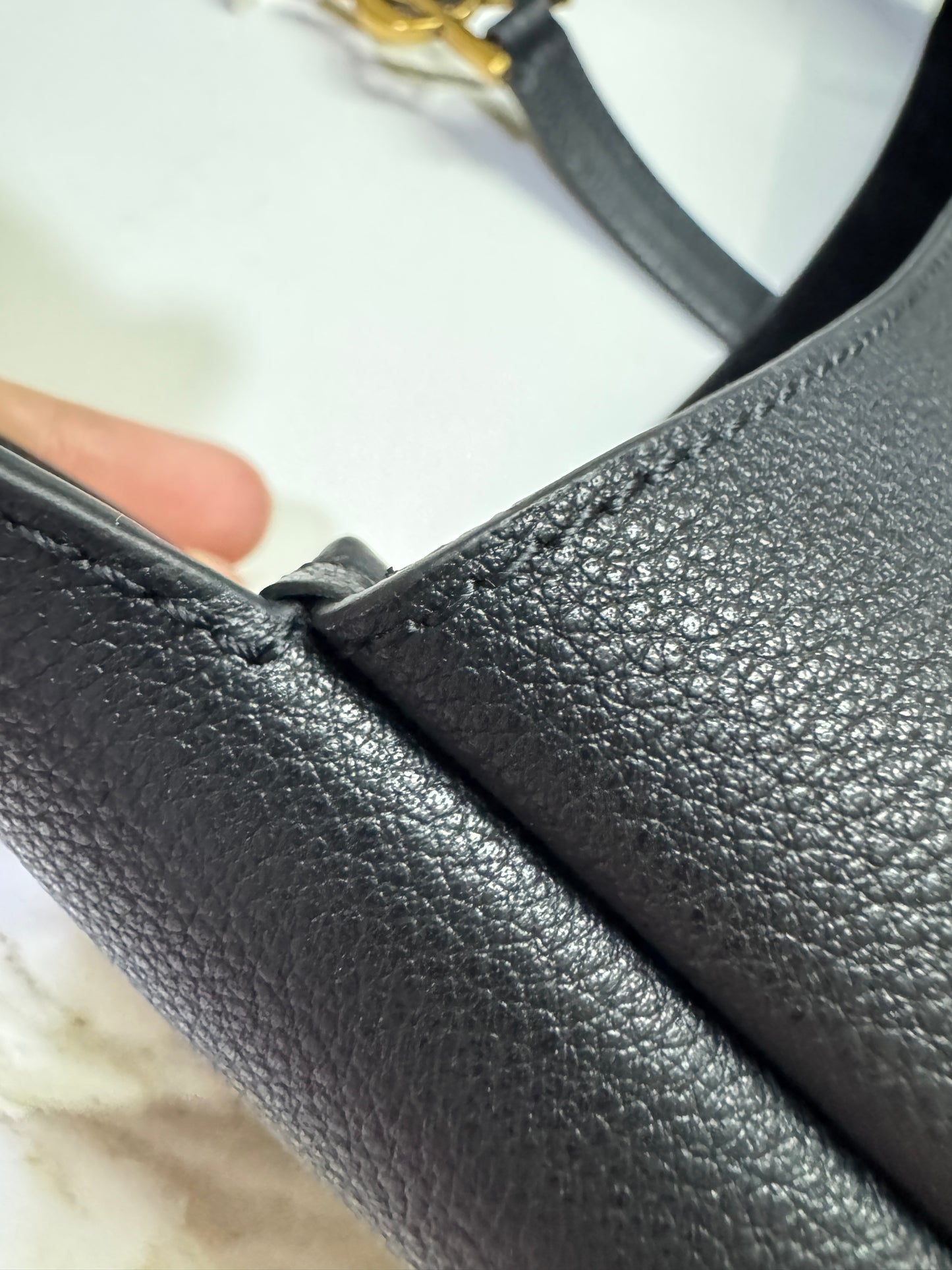 YSL LE 5 A 7 Hobo Small Black