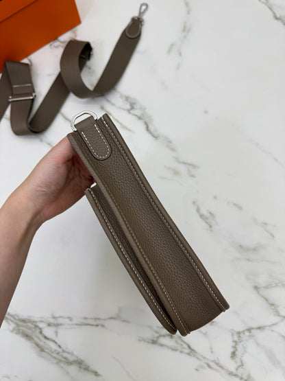 HERMES Evelyne 23 大象灰銀扣 Etoupe TC PHW