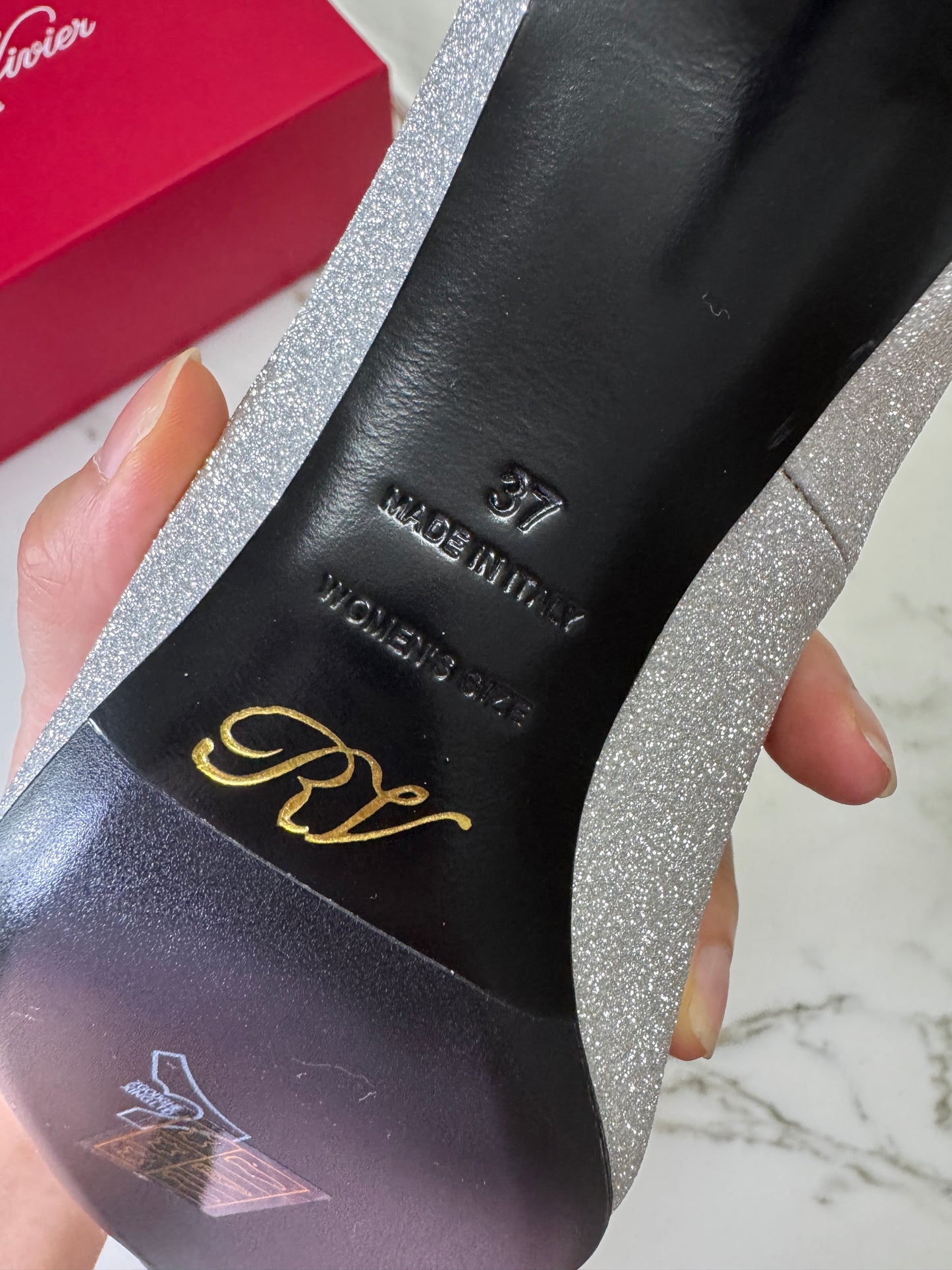 RV 銀色細閃 鑽扣高跟鞋 6cm