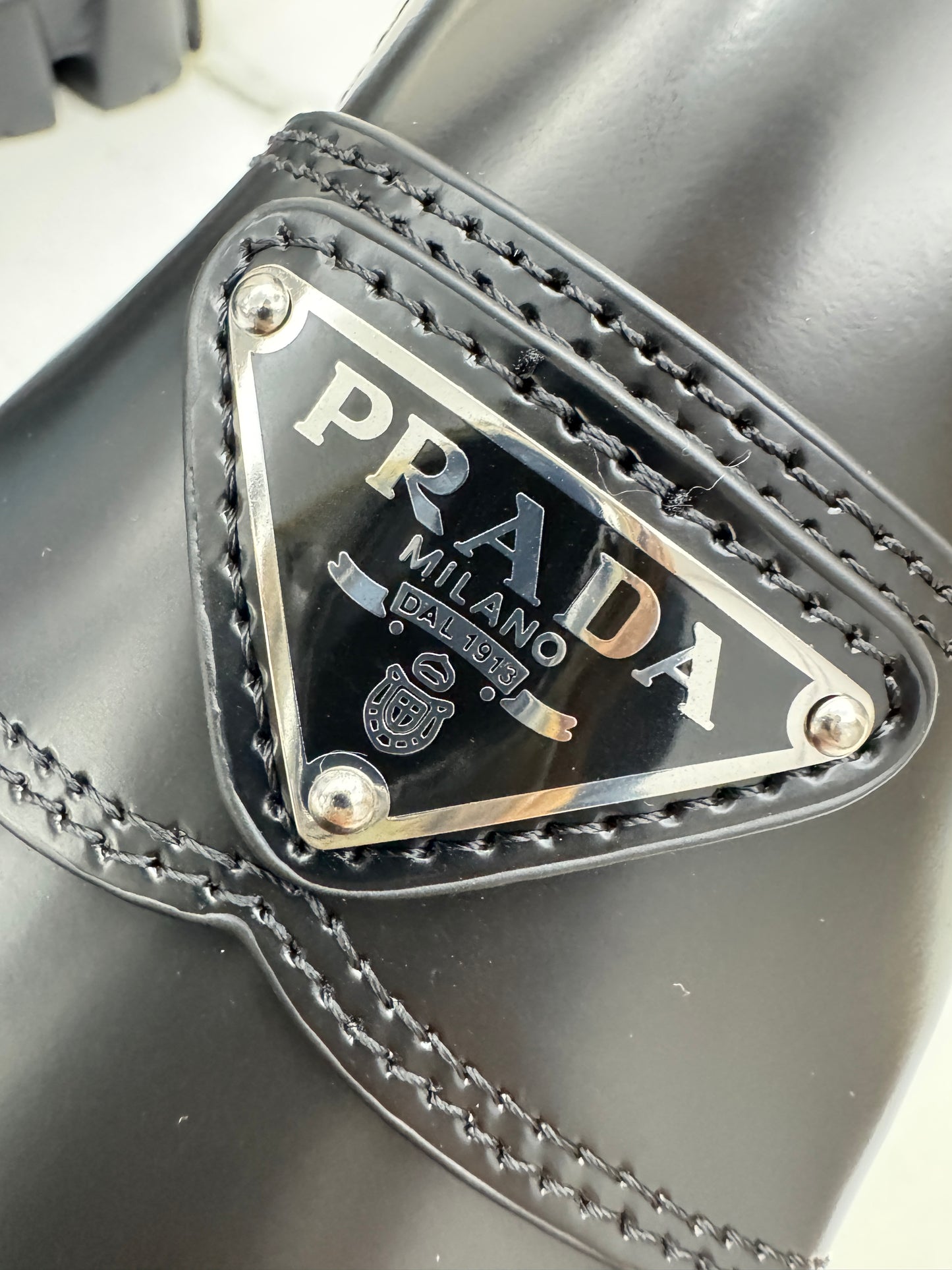 PRADA Loafers 齒輪底 Super Light