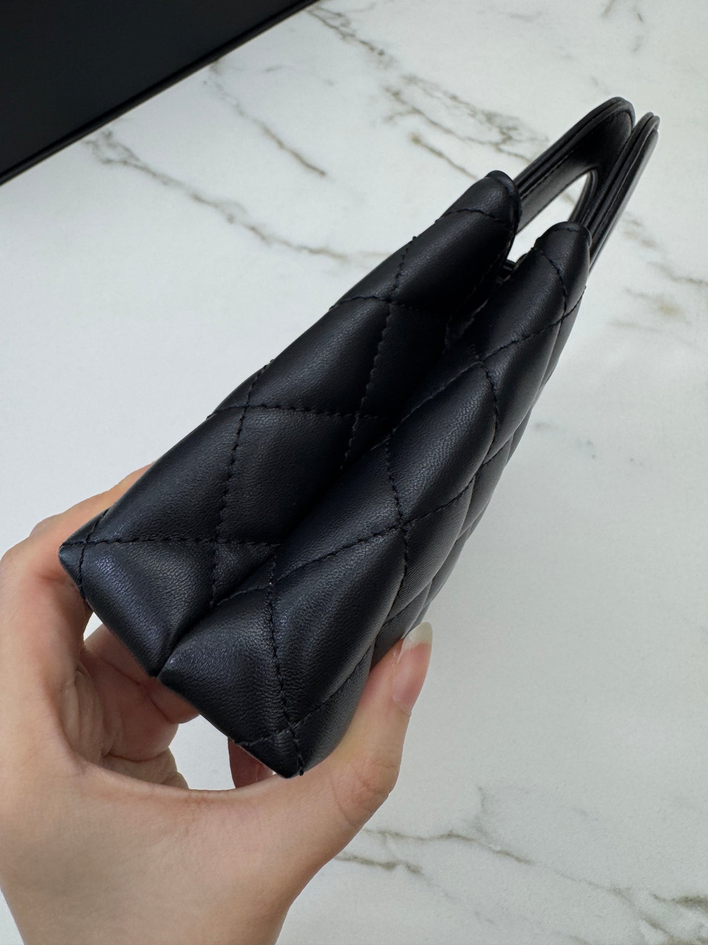 CHANEL Kelly 小羊皮 Lambskin
