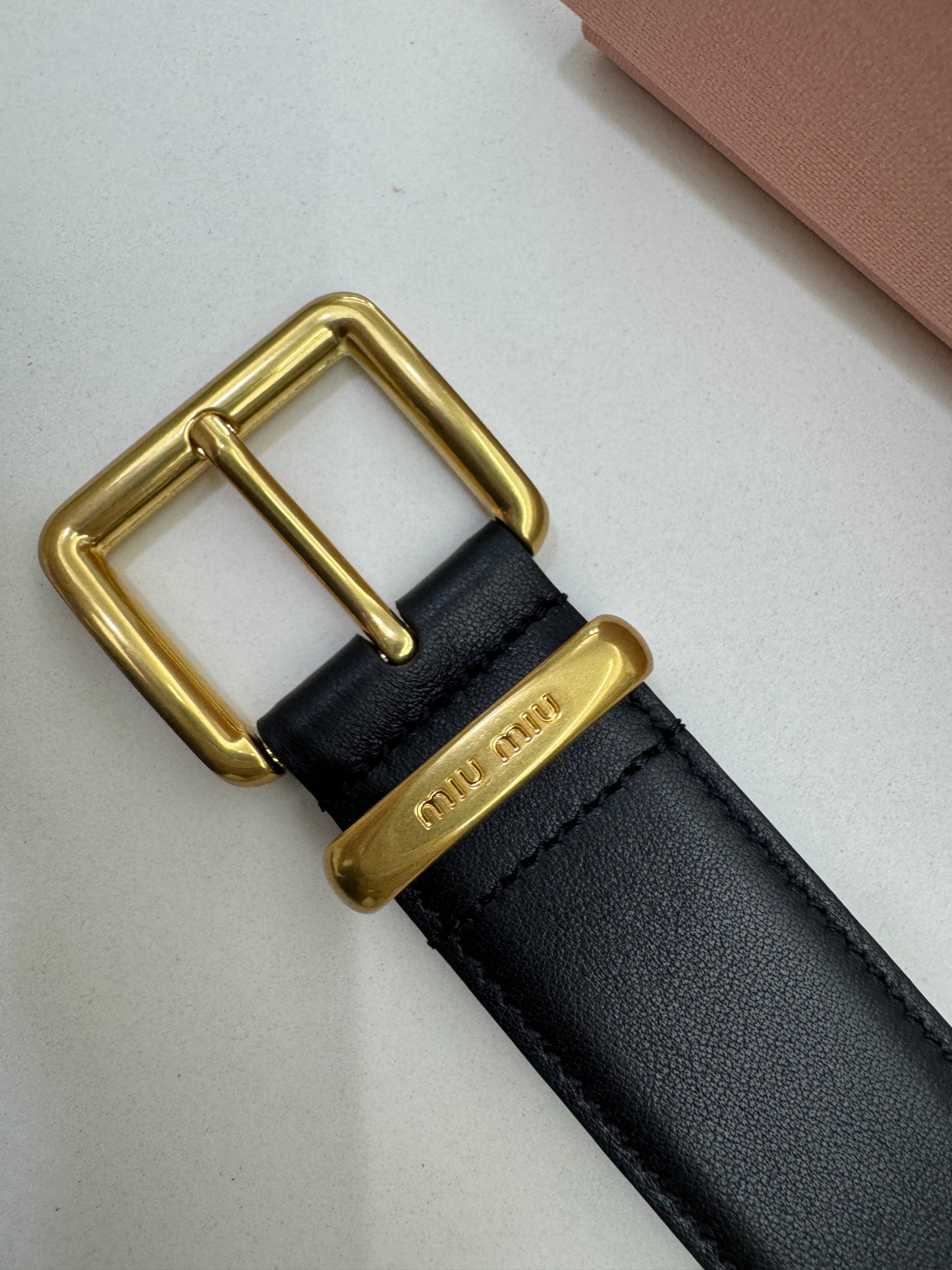 MIU MIU Belt 黑色金扣
