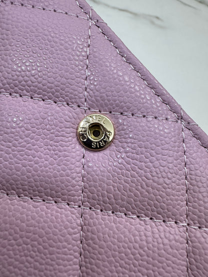 CHANEL Passport Holder 粉紅色淺金扣