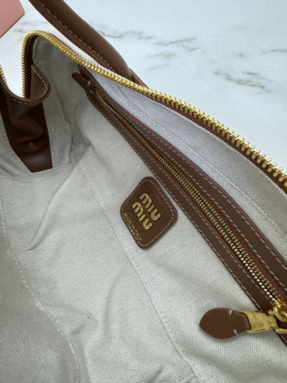 MIU MIU Beau 帆布
